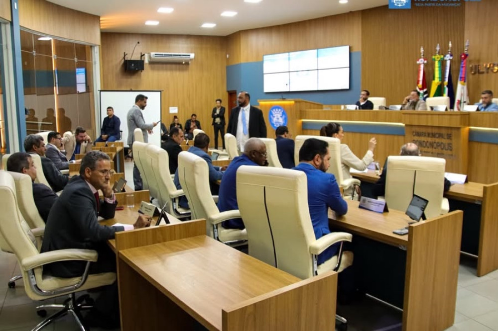 Em primeira votação, Câmara aprova programa para negociação de débitos e amplia acesso 