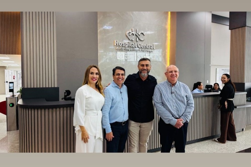 Vereadores de Rondonópolis visitam Hospital Central