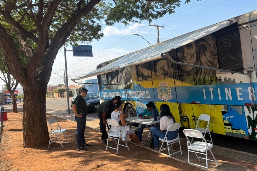 Saúde concentra reivindicações dos moradores da Vila Operária na Câmara Itinerante