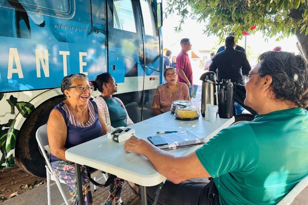 Câmara Itinerante chega ao Jardim Iguassú e moradores apresentam demandas ao Legislativo